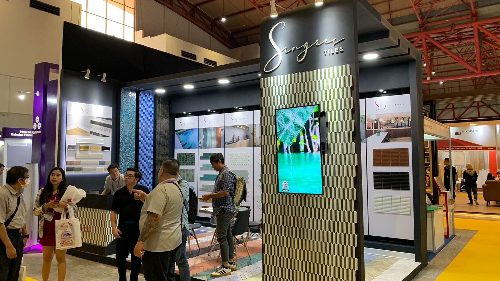 Exhibition Singress