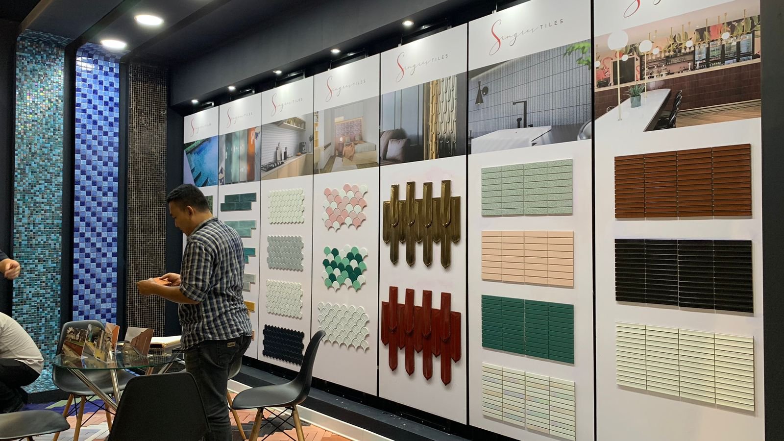 Exhibition Singress